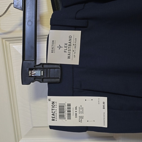 Kenneth Cole Reaction Men's Stretch Slim-Fit Flat-Front Pant-Dark blue 33Wx30L** - Picture 2 of 5